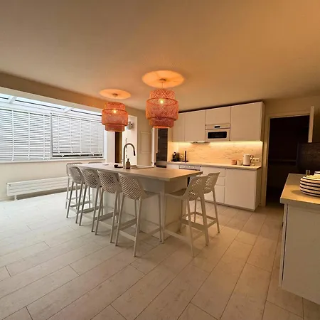 L'equipage - Grand Duplex Familial - 5min A Pied - Centre-ville *